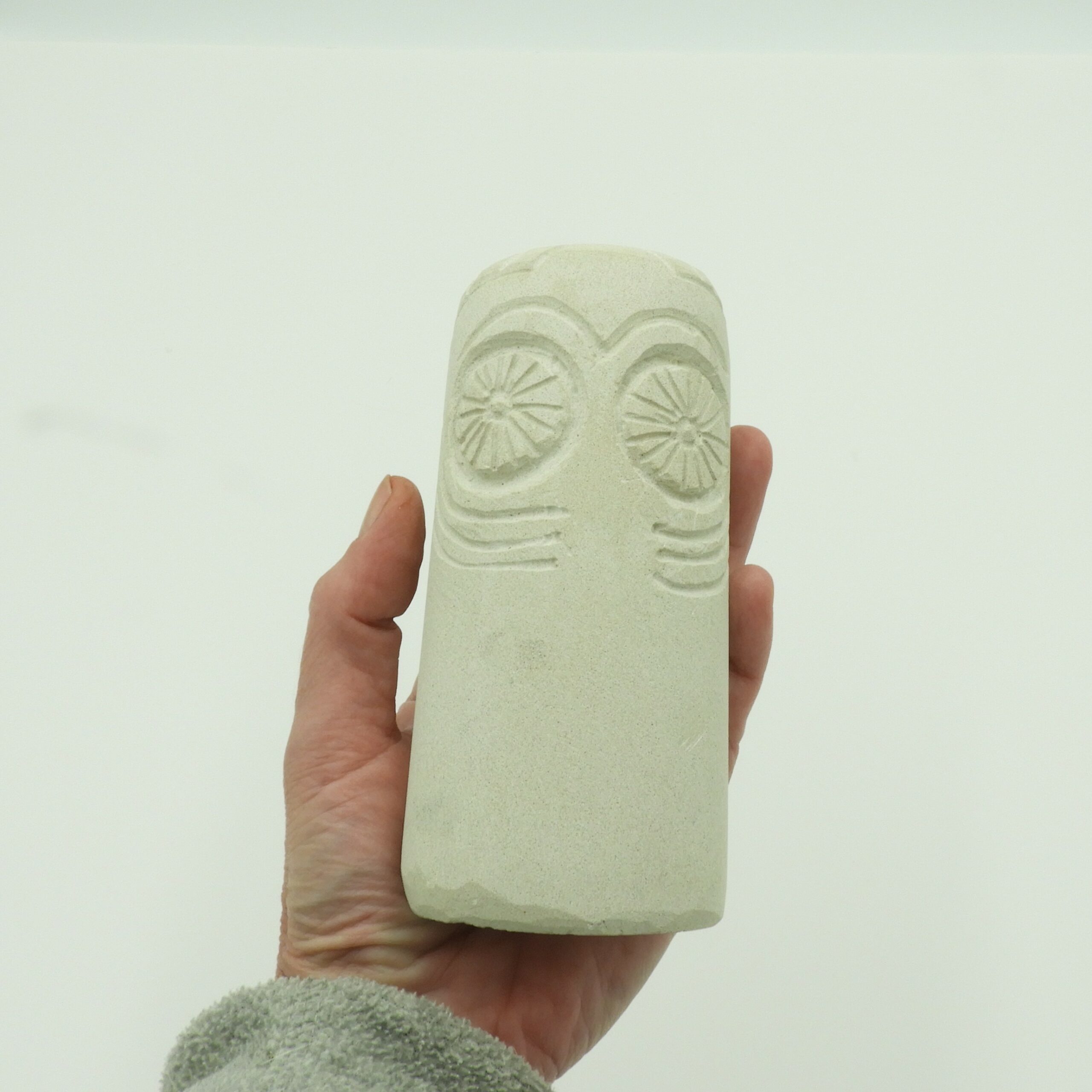 Ídolo Cilíndrico Cabezo del Conquero en Arenisca