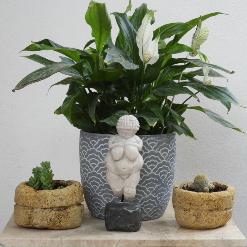 Reproducción Venus de Willendorf pequeña en Mármol.