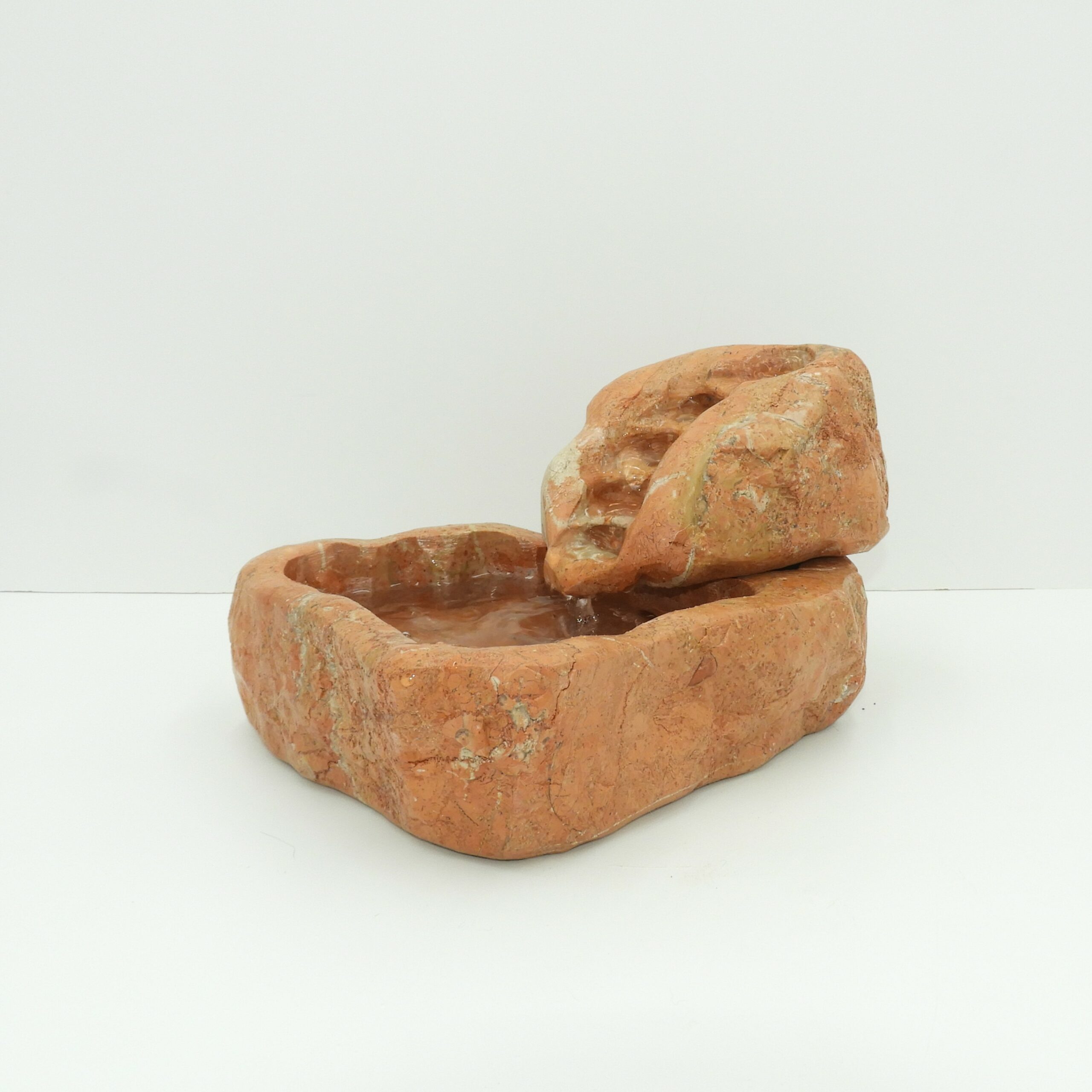 Fuente de Mármol Rojo