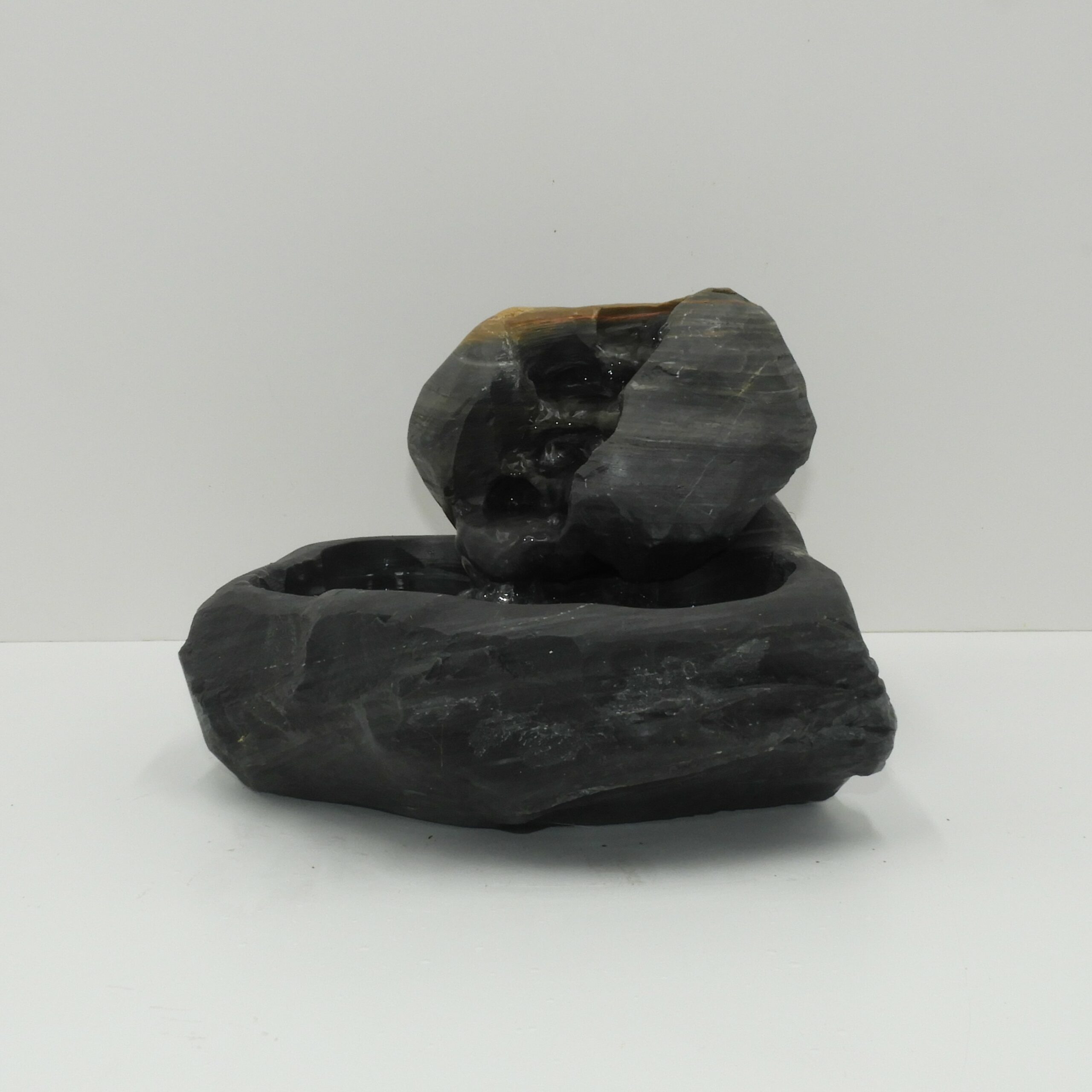 Fuente de Mármol Negro