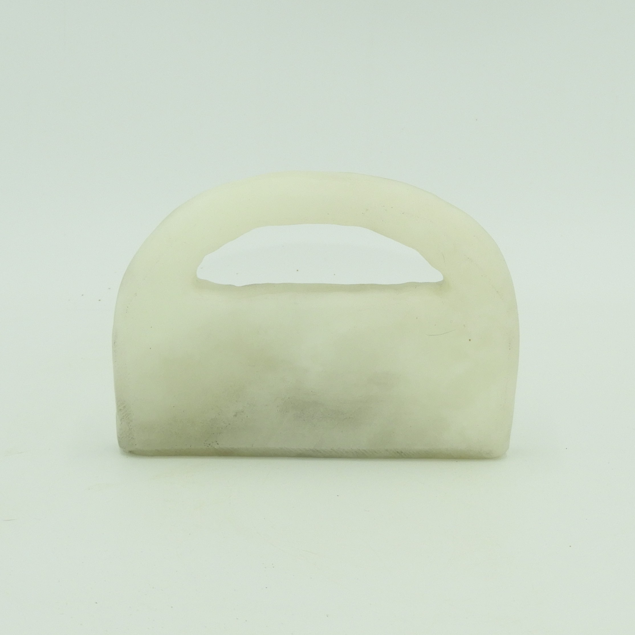 Reproducción pequeña de bolso ritual de Jiroft hecha a mano con Piedra Natural, Onix de Pakistán, con grabados detallados.